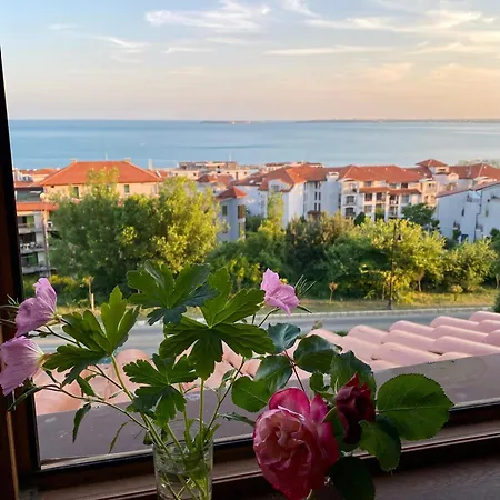 Apartment Sea And Sky From The Window Sveti Vlas